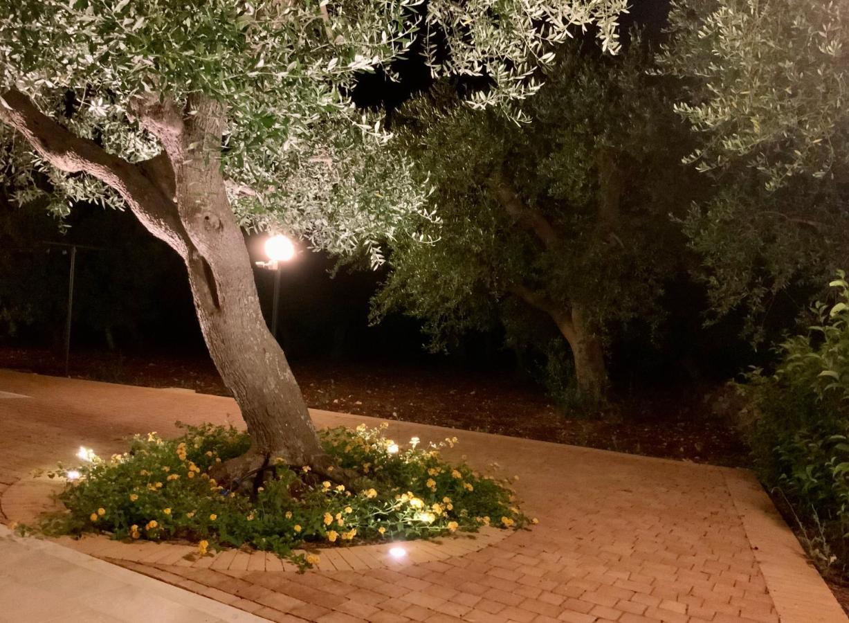 Tra Gli Ulivi Villa Putignano Eksteriør bilde